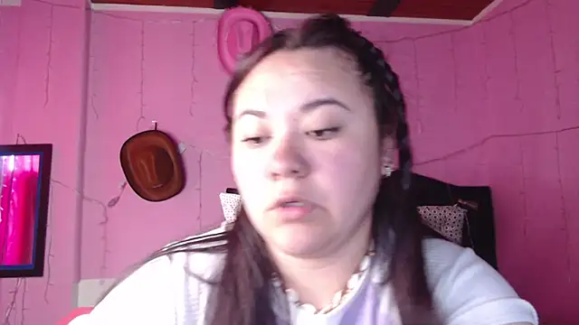 NikkiRous  online show from December 2025 01:10:02 PM