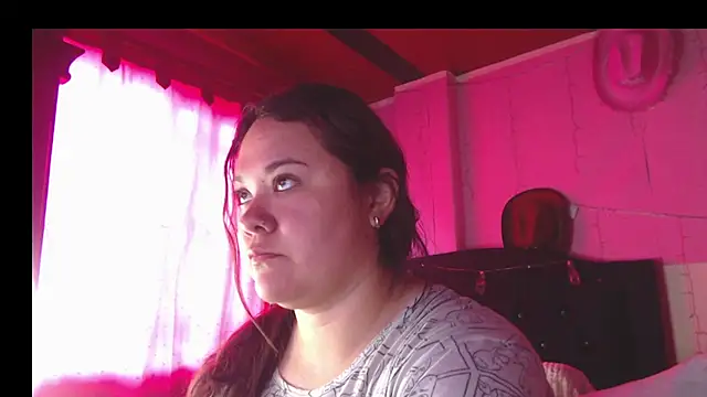 NikkiRous  online show from April 2026 04:35:01 PM