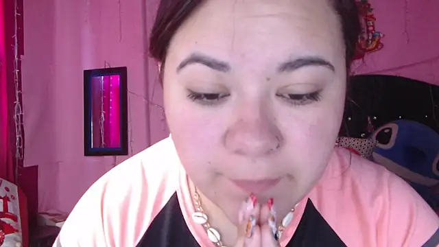 NikkiRous  online show from November 2025 12:37:02 PM