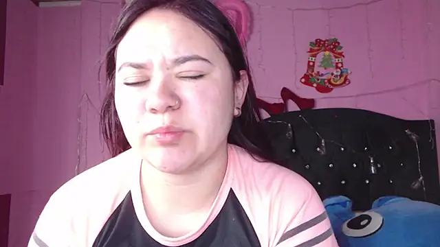 NikkiRous  online show from March 2025 12:36:02 PM