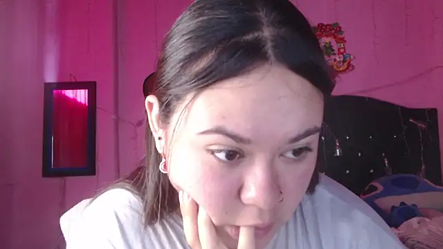 NikkiRous  online show from October 2025 01:46:02 PM