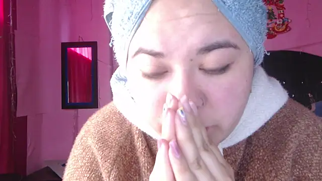 NikkiRous  online show from October 2025 12:39:02 PM