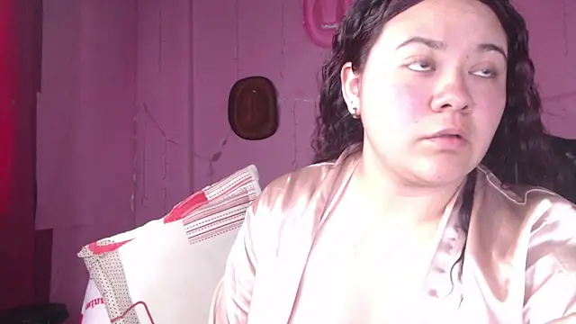 NikkiRous  online show from March 2025 04:10:02 PM