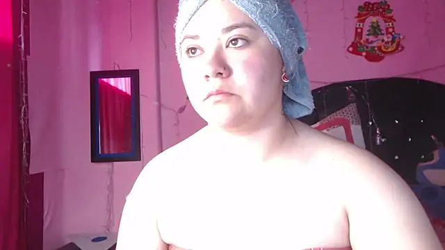 NikkiRous  online show from October 2025 12:37:02 PM