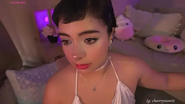 Cheerrysweett online show from March 2026 09:03:01 PM