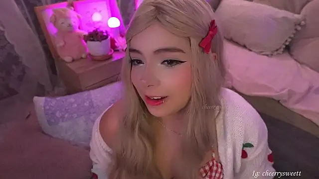 Cheerrysweett online show from February 2026 03:07:02 AM