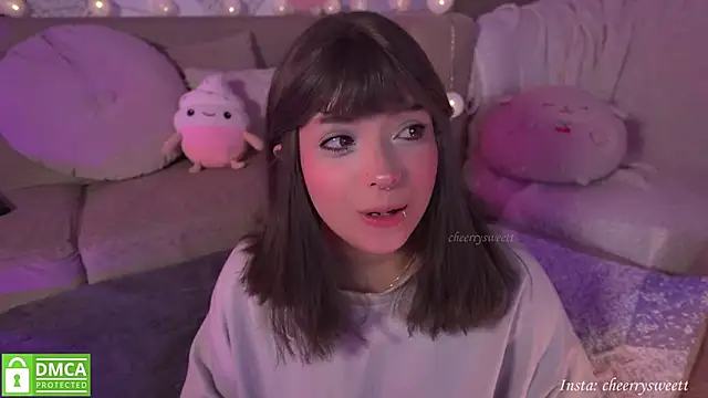 Cheerrysweett online show from November 2025 02:11:01 AM