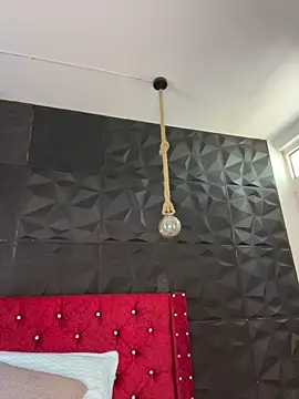 Ema azel online show from November 2025 01:14:01 PM