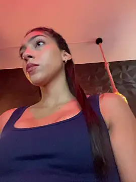 Snapshot of Ema_azel chatting on October 2025 02:40:01 PM Ema azel online show from October 2025 02:40:01 PM