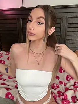 BrattyBae xo online show from March 2025 09:35:01 PM