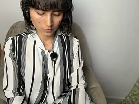 kanela3434 online show from April 2026 10:05:02 PM