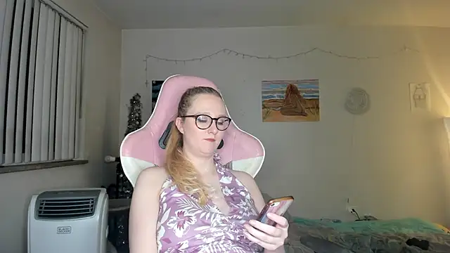 Snapshot of AudreyMadisonX chatting on March 2025 04:56:01 AM AudreyMadisonX online show from March 2025 04:56:01 AM