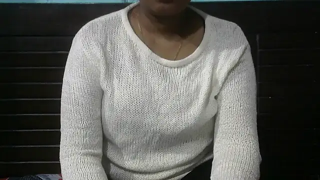 Im Cute online show from November 2025 06:45:02 PM