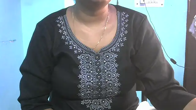 Im Cute online show from September 2025 06:02:02 AM