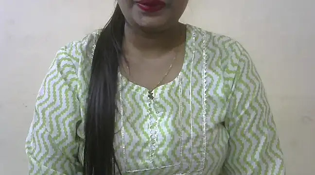 Im Cute online show from March 2025 05:41:02 AM