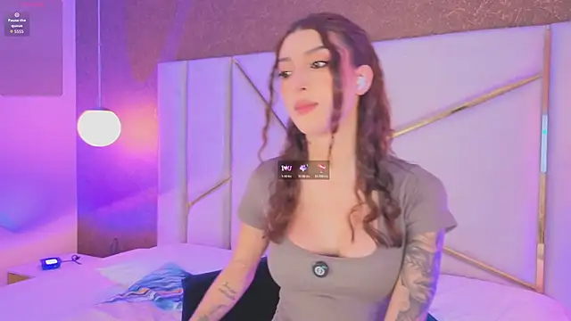 AilishBenson online show from May 2026 07:43:01 PM
