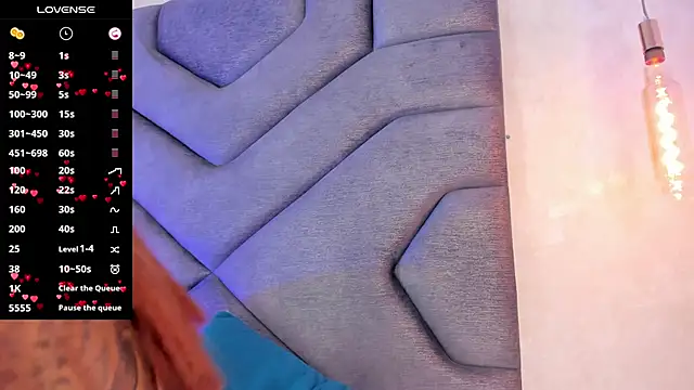 AilishBenson online show from October 2025 07:48:02 PM