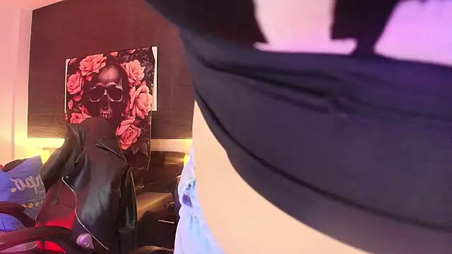 EvaaFoxxy1 online show from February 2026 11:52:01 AM