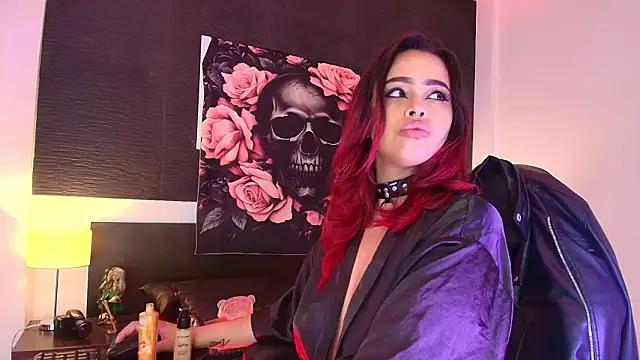 EvaaFoxxy1 online show from February 2026 11:45:01 AM