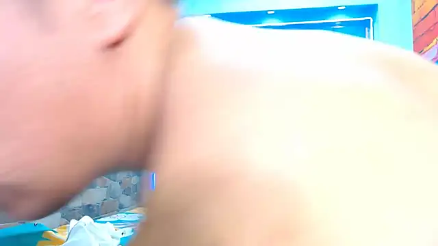 tommyxpamela77 online show from October 2025 01:30:01 PM