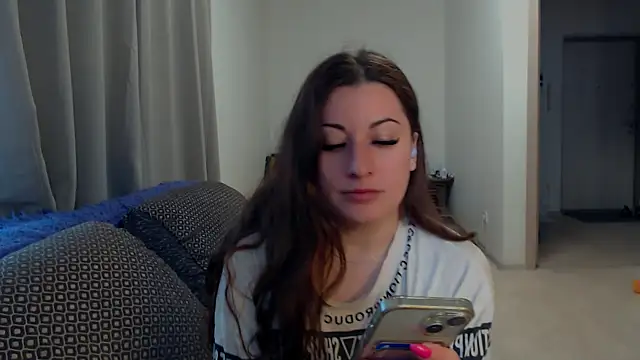 Helen Adams  online show from July 2026 05:31:02 AM