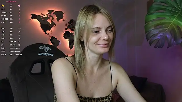 Sam Klaus online show from October 2025 08:28:02 PM