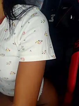 moreninhasilva online show from January 2026 11:44:02 PM