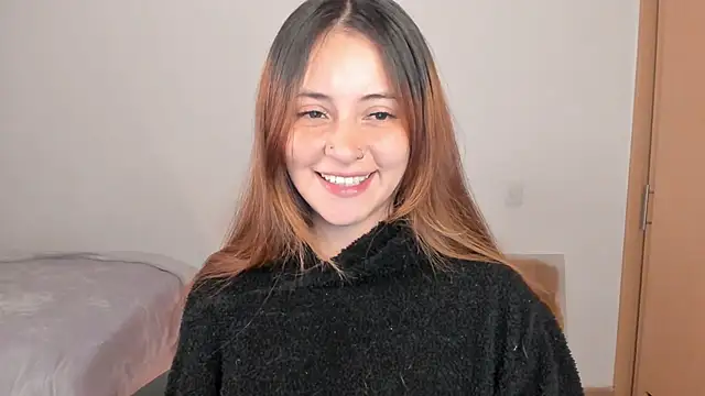 annie mora online show from October 2025 04:37:02 AM