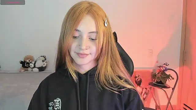 annie mora online show from December 2025 03:43:02 AM