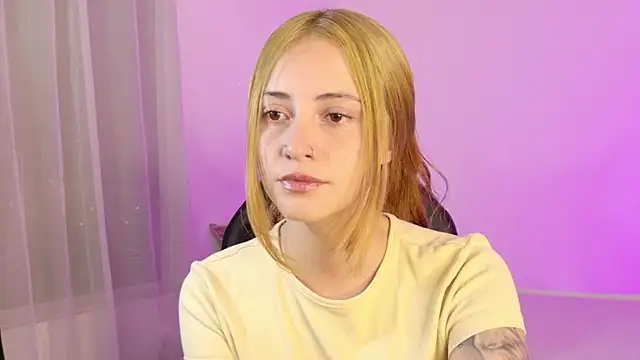 annie mora online show from April 2026 02:27:01 AM