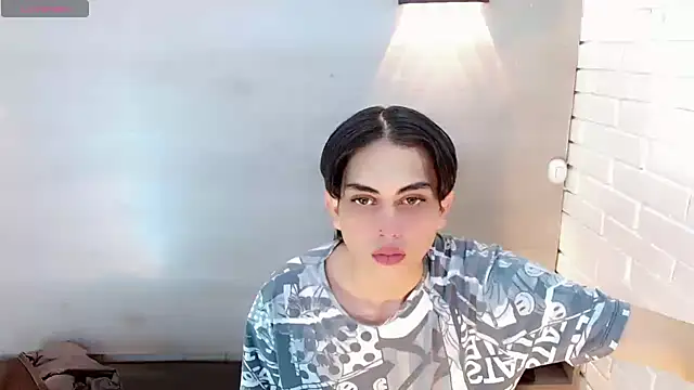 Daniela Pink  online show from September 2025 08:45:02 PM