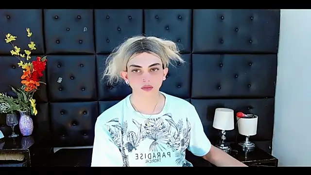 Daniela Pink  online show from February 2026 07:24:02 PM