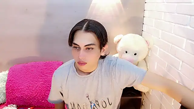 Daniela Pink  online show from September 2025 08:04:02 PM