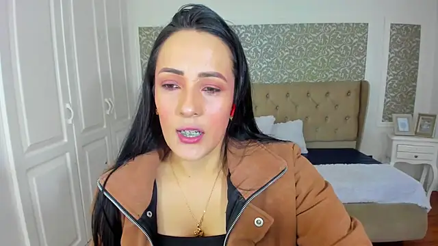 Snapshot of KimWessel_ chatting on May 2026 07:20:02 PM KimWessel online show from May 2026 07:20:02 PM