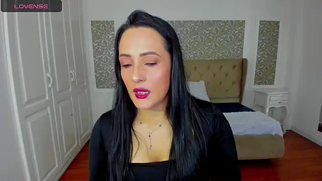 Snapshot of KimWessel_ chatting on April 2026 05:58:02 PM KimWessel online show from April 2026 05:58:02 PM