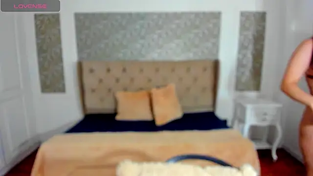 KimWessel  online show from March 2025 07:49:02 PM