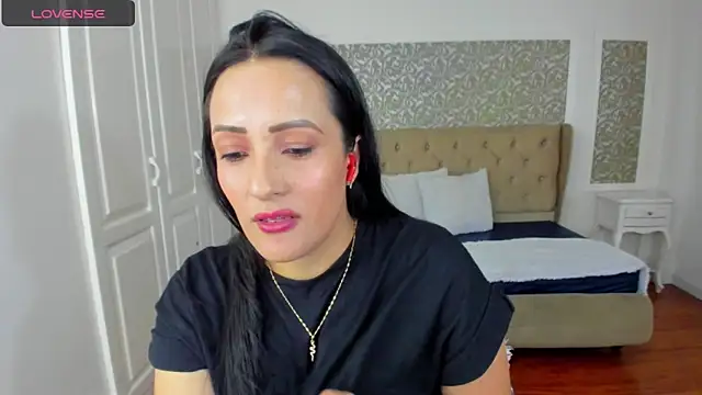 KimWessel  online show from March 2026 05:35:01 PM