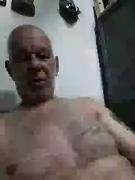 Snapshot of FabiQuilmes chatting on January 2025 11:11:02 AM FabiQuilmes online show from January 2025 11:11:02 AM