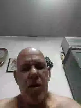 Snapshot of FabiQuilmes chatting on December 2024 12:11:01 AM FabiQuilmes online show from December 2024 12:11:01 AM