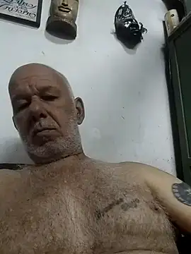 Snapshot of FabiQuilmes chatting on March 2025 02:00:02 AM FabiQuilmes online show from March 2025 02:00:02 AM