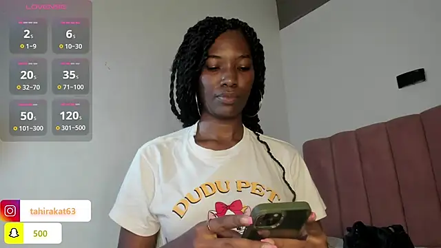 Snapshot of Tahira_21_ chatting on June 2026 06:07:02 PM Tahira 21 online show from June 2026 06:07:02 PM