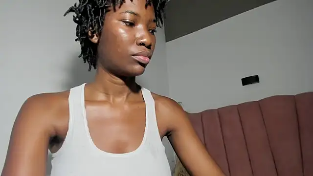 Tahira 21  online show from November 2025 06:52:02 PM