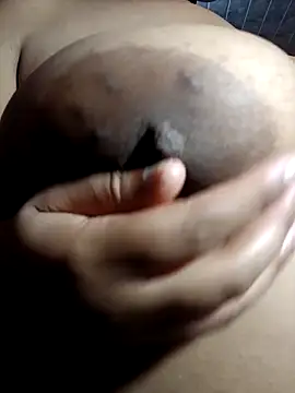 Fantasy1976 online show from November 2025 04:33:01 PM