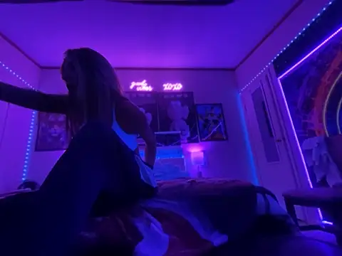 SarahStarr2020 online show from December 2024 04:55:01 AM