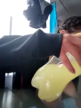 Sasha smith23 online show from November 2025 11:25:02 AM