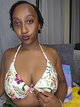 CarlaBeckky online show from June 2026 04:51:01 PM