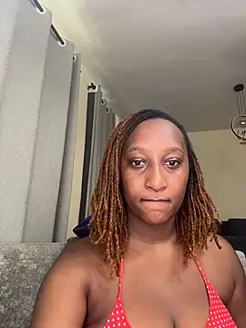 Snapshot of CarlaBeckky chatting on November 2025 05:07:02 AM CarlaBeckky online show from November 2025 05:07:02 AM