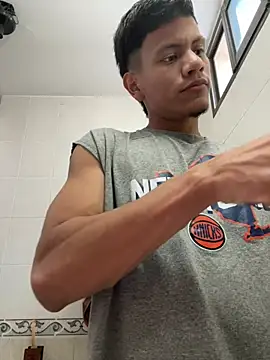 bbchocolate27 online show from April 2026 09:10:01 PM