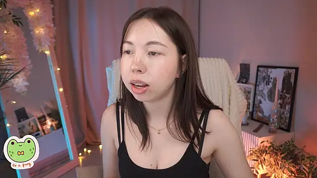 Sarah Son online show from March 2025 05:34:01 AM