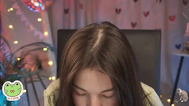 Sarah Son online show from February 2025 11:44:02 AM
